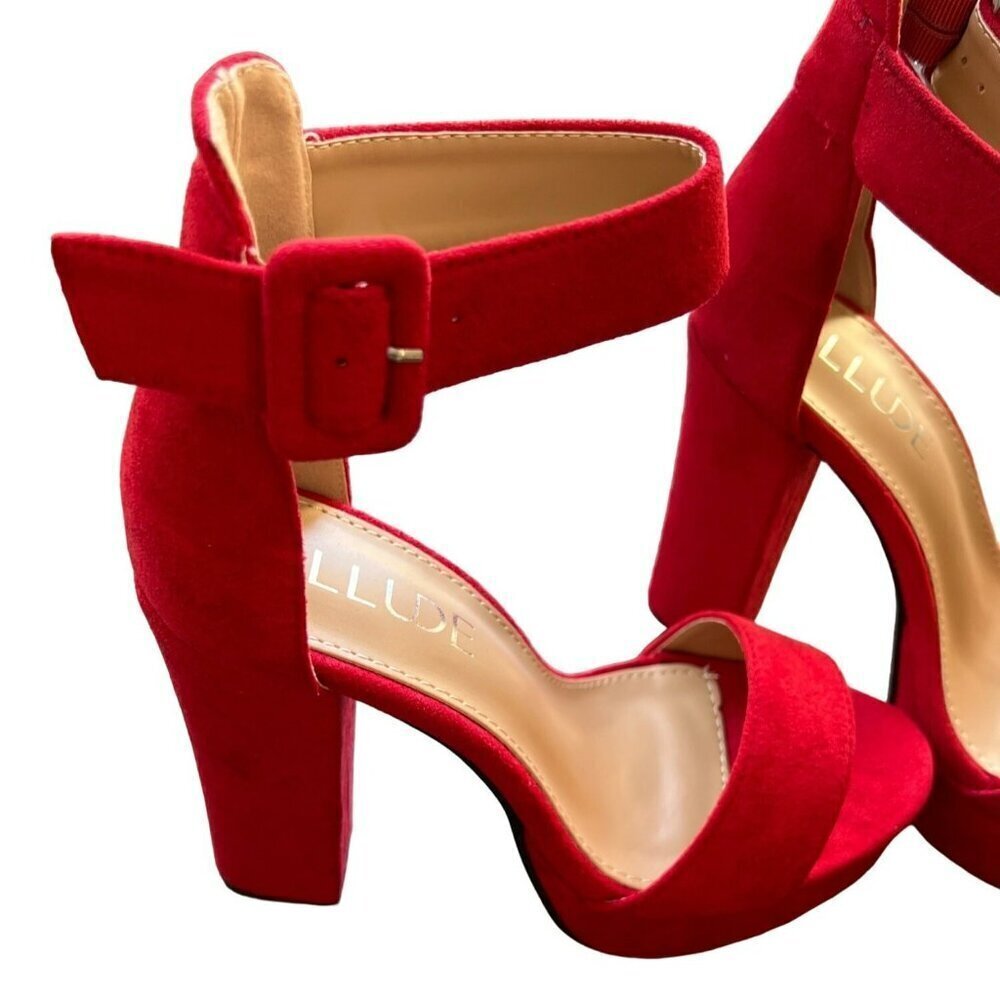 ILLUDE Faux Suede Darling Platform Open Toe Heels Red Sz 6 NIB
